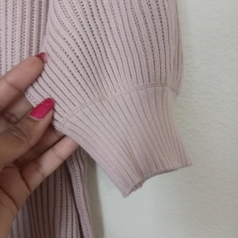 Express Ribbed Knit Puff Sleeve Soft Pale Mauve Top - Picture 6 of 8